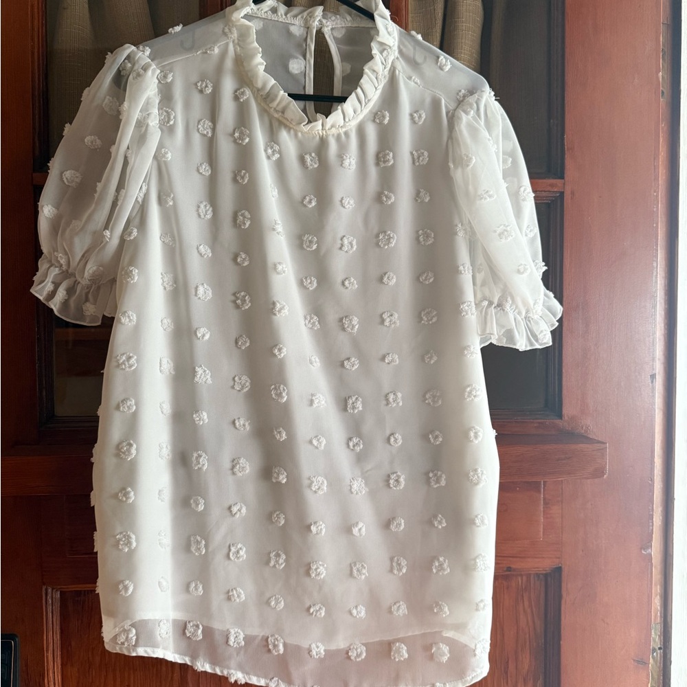 Elegant White Textured Women's Top